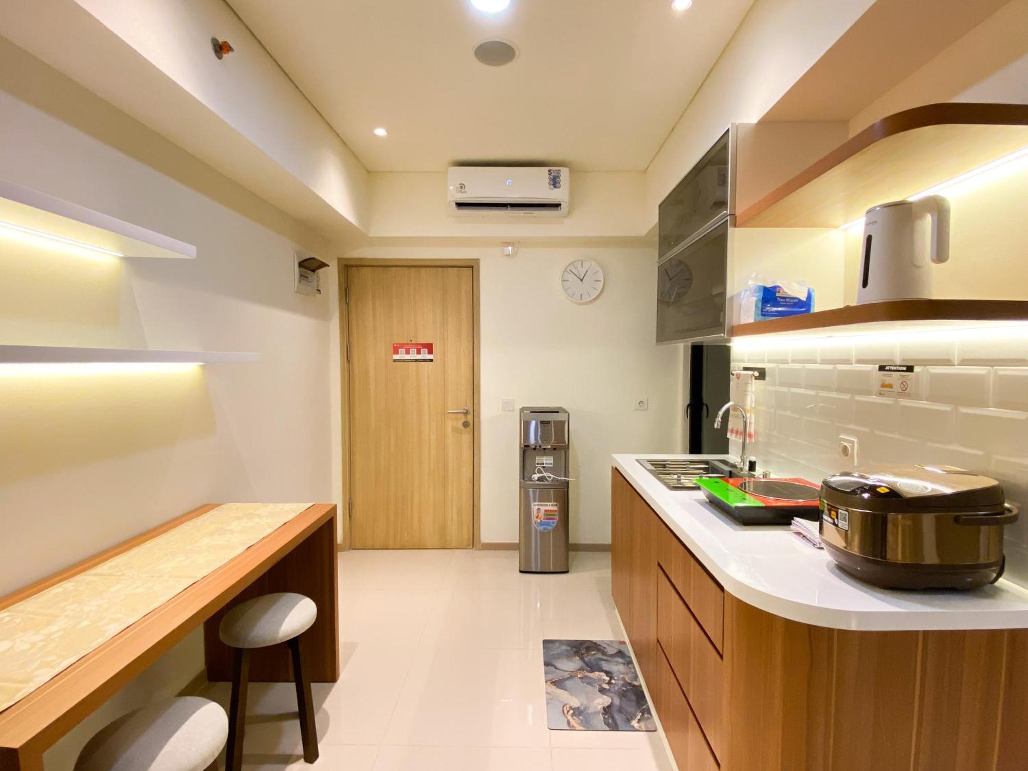 Comfortable Design 2Br With Working Space Apartment At Meikarta By Travelio Cikarang Bagian luar foto